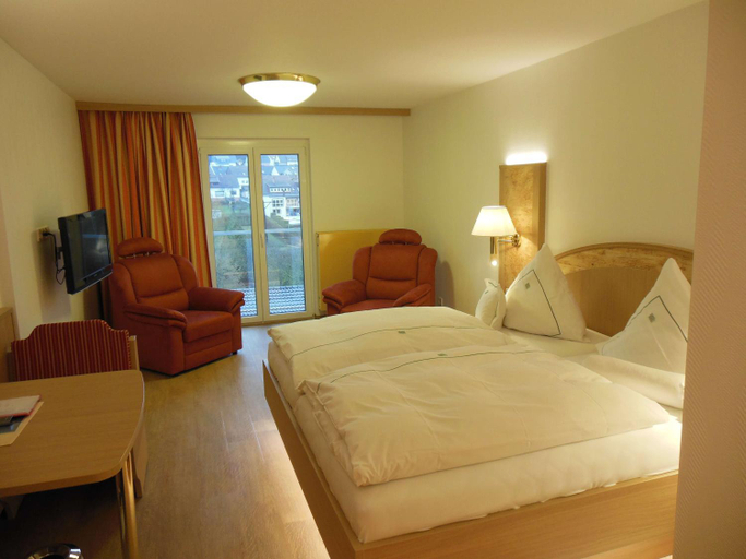 Bedroom 2, Hotel Muhlenthal GmbH, Saarlouis