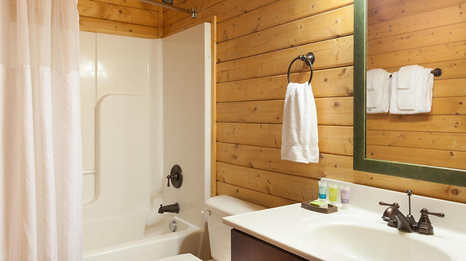 Bathroom 4, Bluegreen Vacations Shenandoah Crossing, Louisa