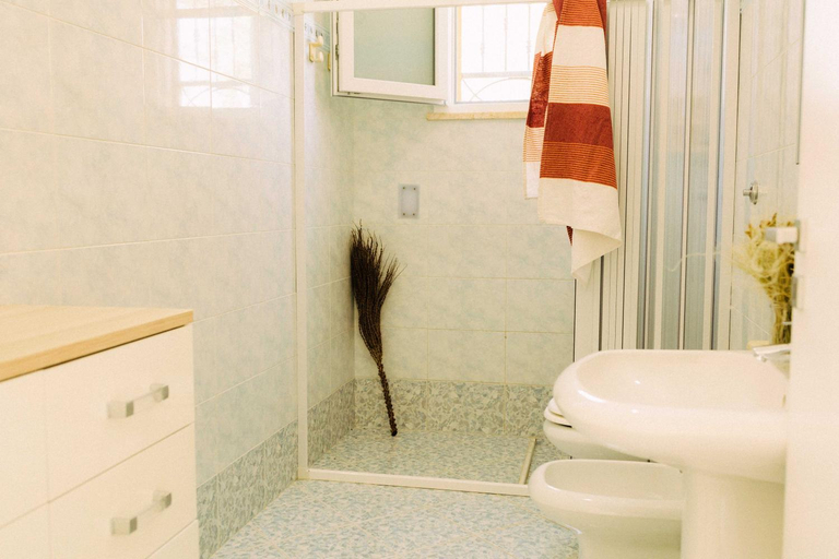 Shower 5, Sweet home in nature reserve, Lecce
