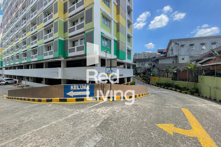 Exterior & Views 5, RedLiving Apartemen Margonda Residence 2 - Pridama Room, Depok