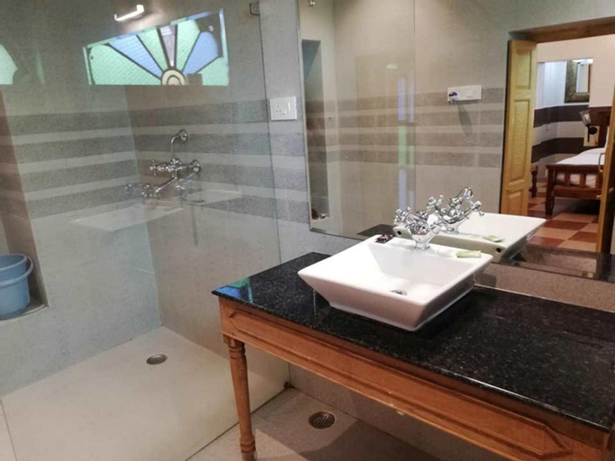Bathroom 6