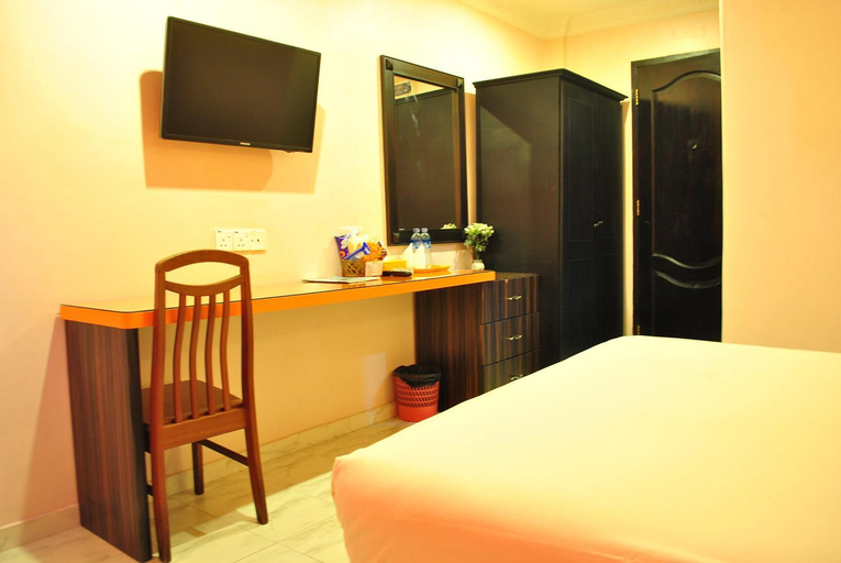 Bedroom 6