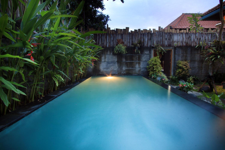 Swimming Pool 3