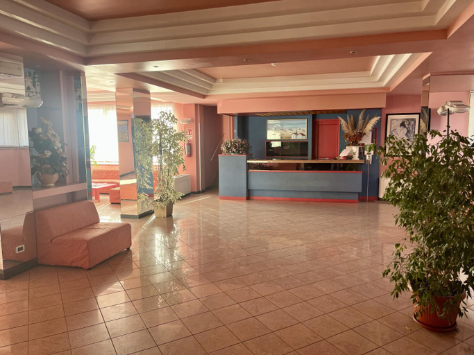 Public Area 2, Residence Stella Maris, Savona