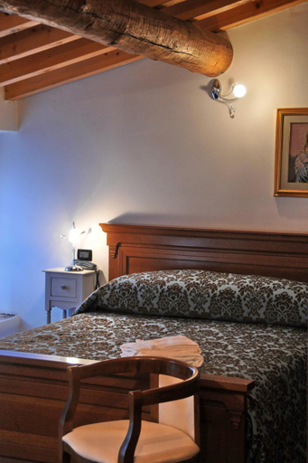 Bedroom 2, Bed & Breakfast Castello, Brescia