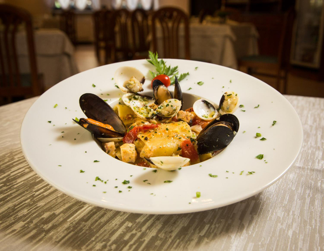 Food & Drinks 5, Hotel Fortunella, Lucca