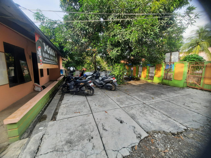 Exterior & Views 2, SPOT ON 93655 Home Stay Syariah Habibie, Sukabumi