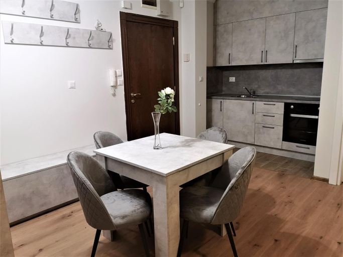 Others 2, Luxury apartment Venice-1, Stolichna