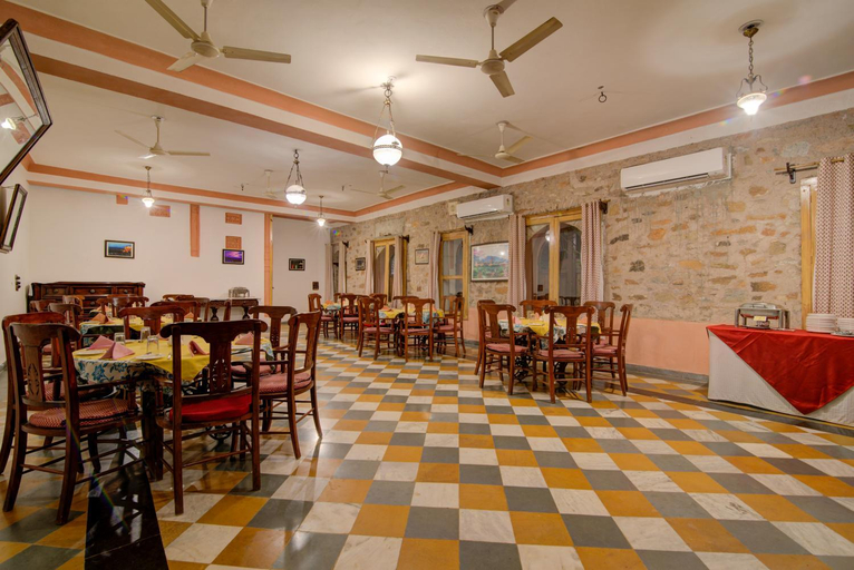 Food & Drinks 5, Fort Dadhikar, Alwar, Alwar