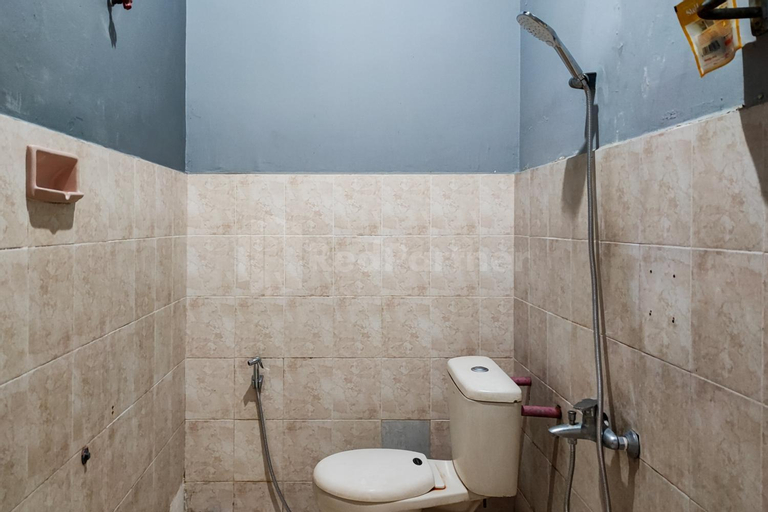Bathroom 6