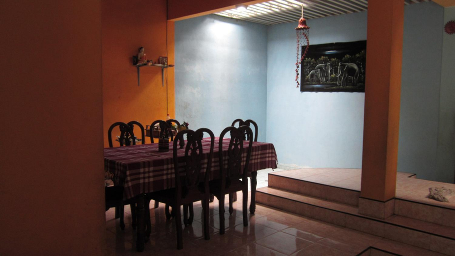 Food & Drinks 2, Ranith Villa, Tangalle