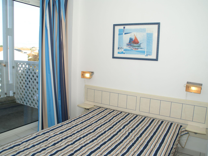 Bedroom, Apartment with sea or pool views, Charente-Maritime