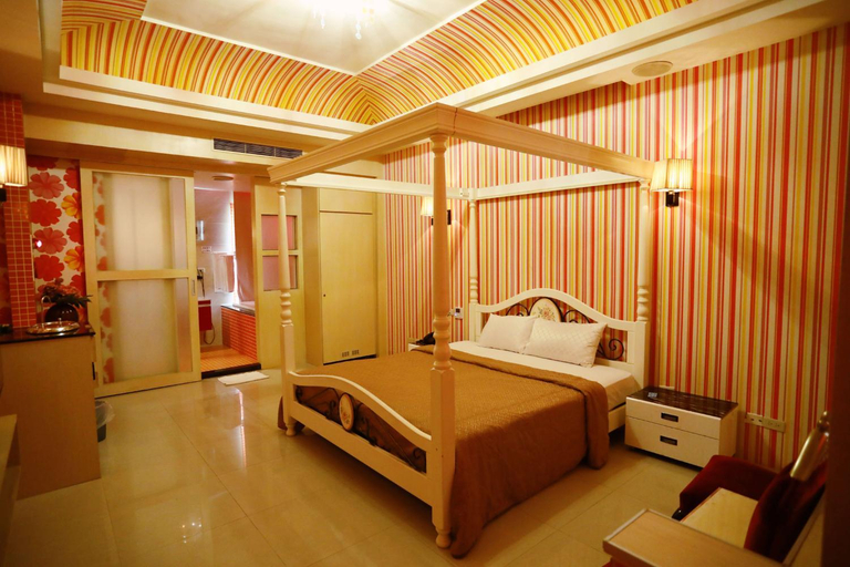 Bedroom 2, Hua Jia Motel, Tainan