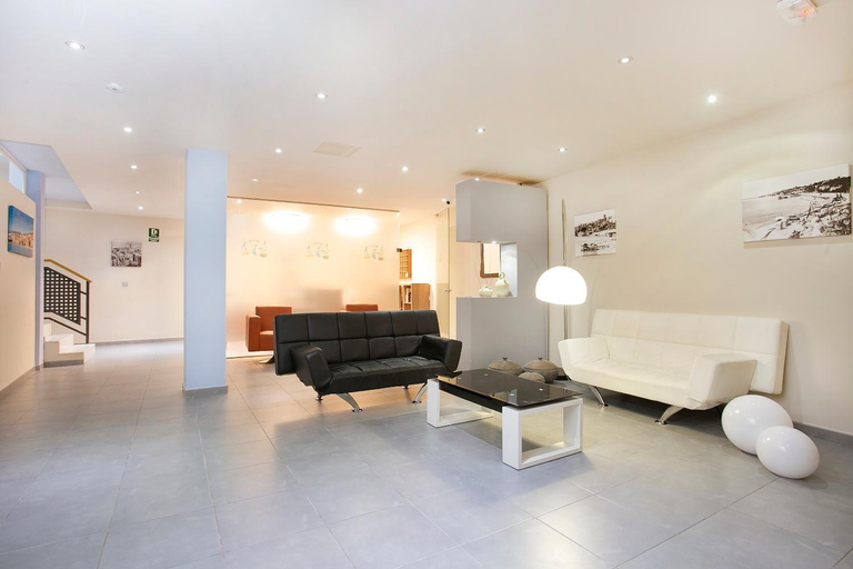 Public Area, Wave Apartments, Alicante