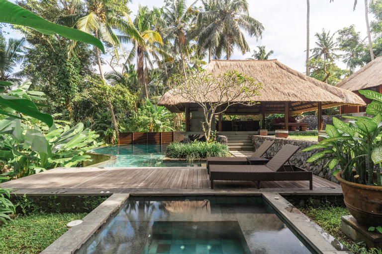 Swimming Pool 1