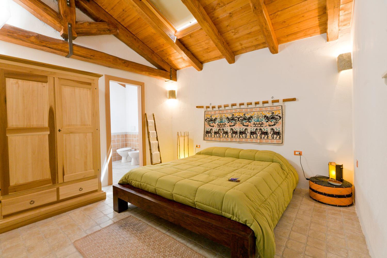 Bedroom 2, B&B Stentadi, Cagliari