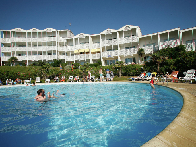 Sport & Beauty, Apartment with sea or pool views, Charente-Maritime