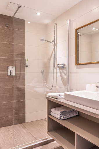 Bathroom 4, Hotel Ferienclub Bellevue am Walchsee, Kufstein