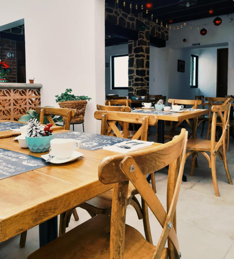 Food & Drinks 5, Hotel La Lejona, Allende