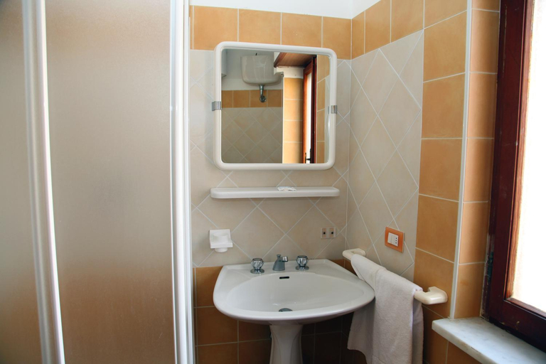 Bathroom 2, La Contessa, Olbia-Tempio