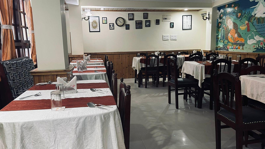 Food & Drinks 5, Hotel Ricasa By Swipe Group, East Sikkim