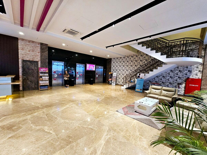 Public Area 2, Nagoya Thamrin City Apartment, Batam