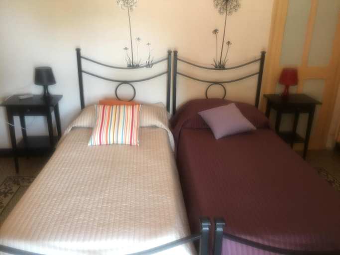 Bedroom, Affitta camere Da Lalla, Imperia