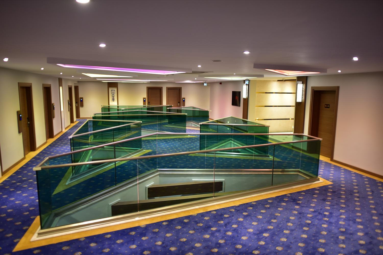 Sport & Beauty 2, Giritligil Hotel, Merkez