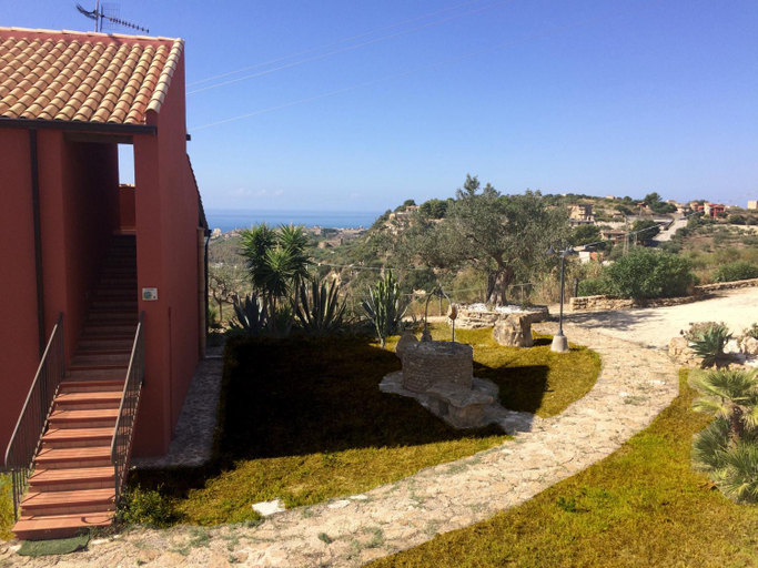 Others 5, Residence La Luna Nel Pozzo, Agrigento