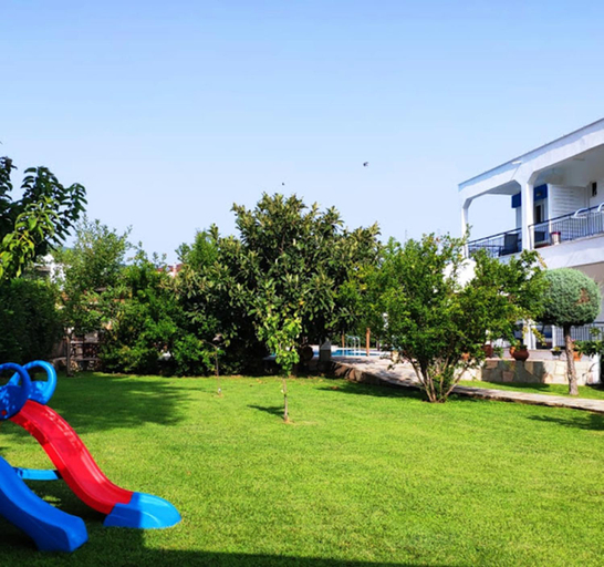 Others 2, Villa Riviera, Central Macedonia
