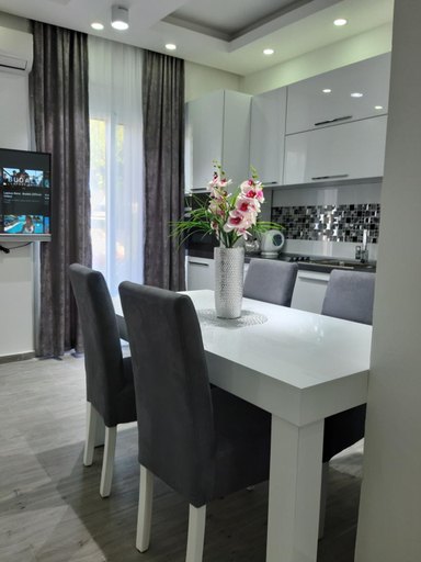 Others 5, Apartments Pepdjonovic