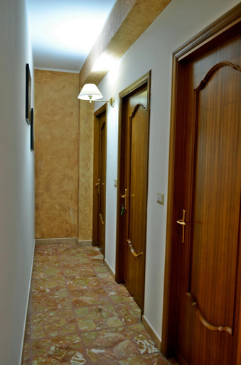 Others 4, Bed & Breakfast Fontanarossa Airport -Private Parking-, Catania