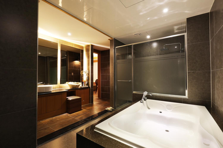 Bathroom 5, Bucheon (Jungdong) SR, Gyeyang