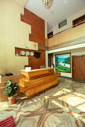 Public Area 2, Diyalo Foodland Chitwan, Narayani