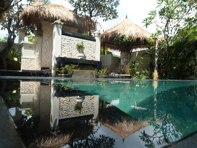 Swimming Pool 17