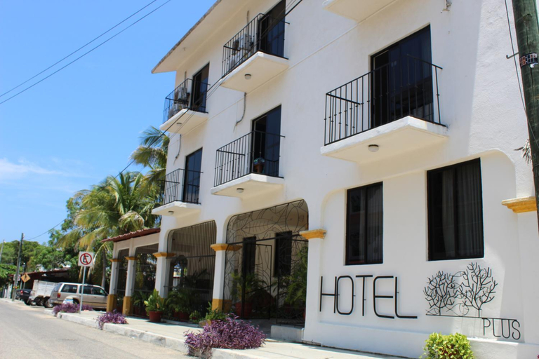 Exterior & Views 1, Hotel Arrecife Huatulco Plus, Dist. Pochutla