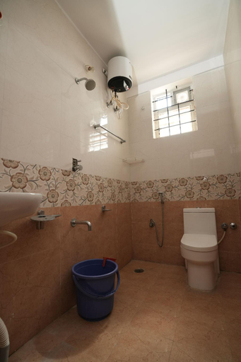 Bathroom, Srushti Service Apartment, Bangalore