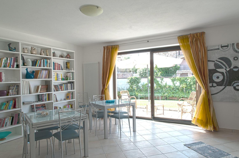 Others 5, B&B Le Fresie, Nuoro