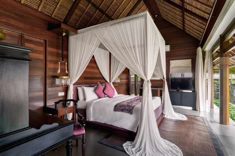 Bedroom 9