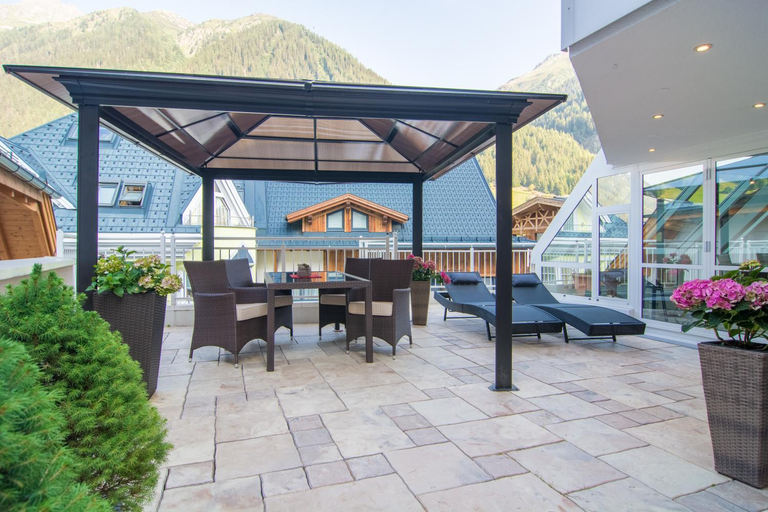 Others 4, Alphotel Garni Salner, Landeck