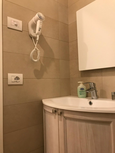 Bathroom 2, Bed & Wellness Fisterre, Belluno