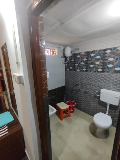 Bathroom 5, Vasant Bamboo Cottage, West Nimar