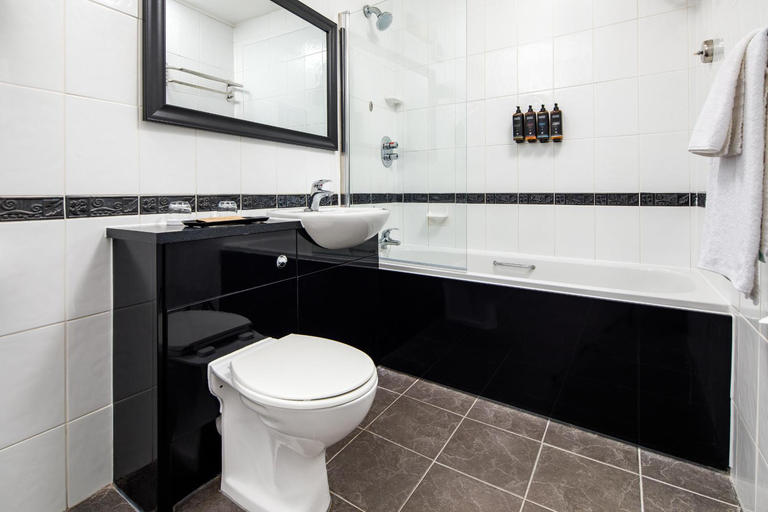 Bathroom 5, Mercure Ayr Hotel, South Ayrshire