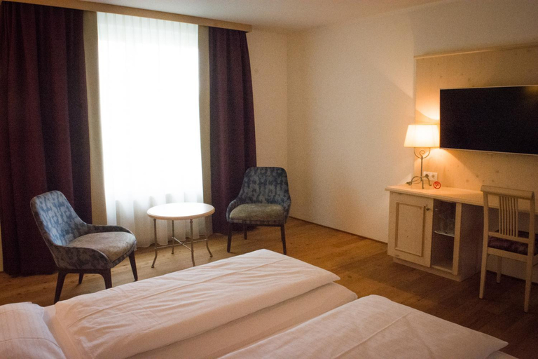 Bedroom 3, Hotel Krone Langenegg, Bregenz