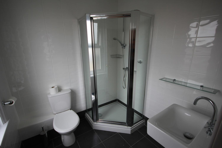 Bathroom 6