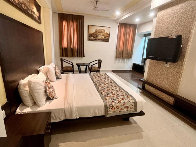 Bedroom 3, Hotel Ratnawali - Pure Veg Hotel, Jaipur