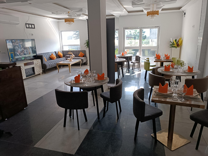 Food & Drinks 5, RESIDENCE HOTELIERE SAMBA, Wouri