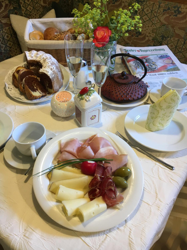 Food & Drinks 5, Haus Schuchter, Landeck