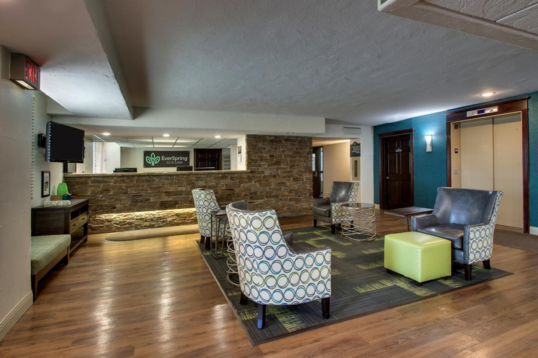 Public Area 2, EverSpring Inn, Burleigh