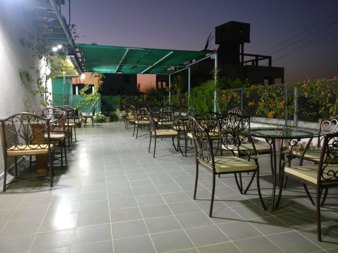 Food & Drinks, Aashiyana Inn, Nashik